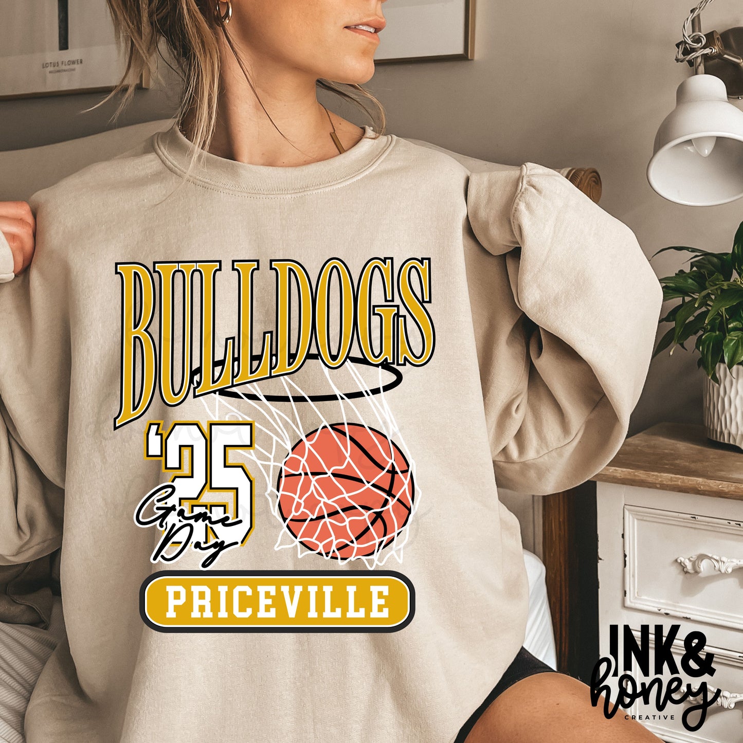 bulldogs vintage poster tee
