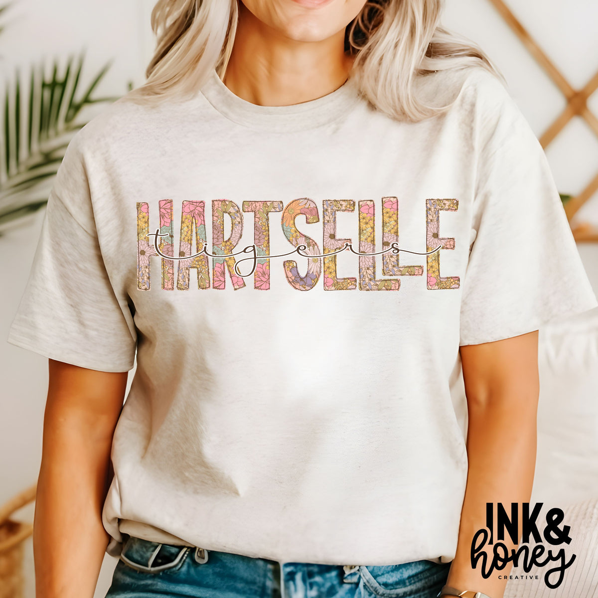 hartselle floral tee
