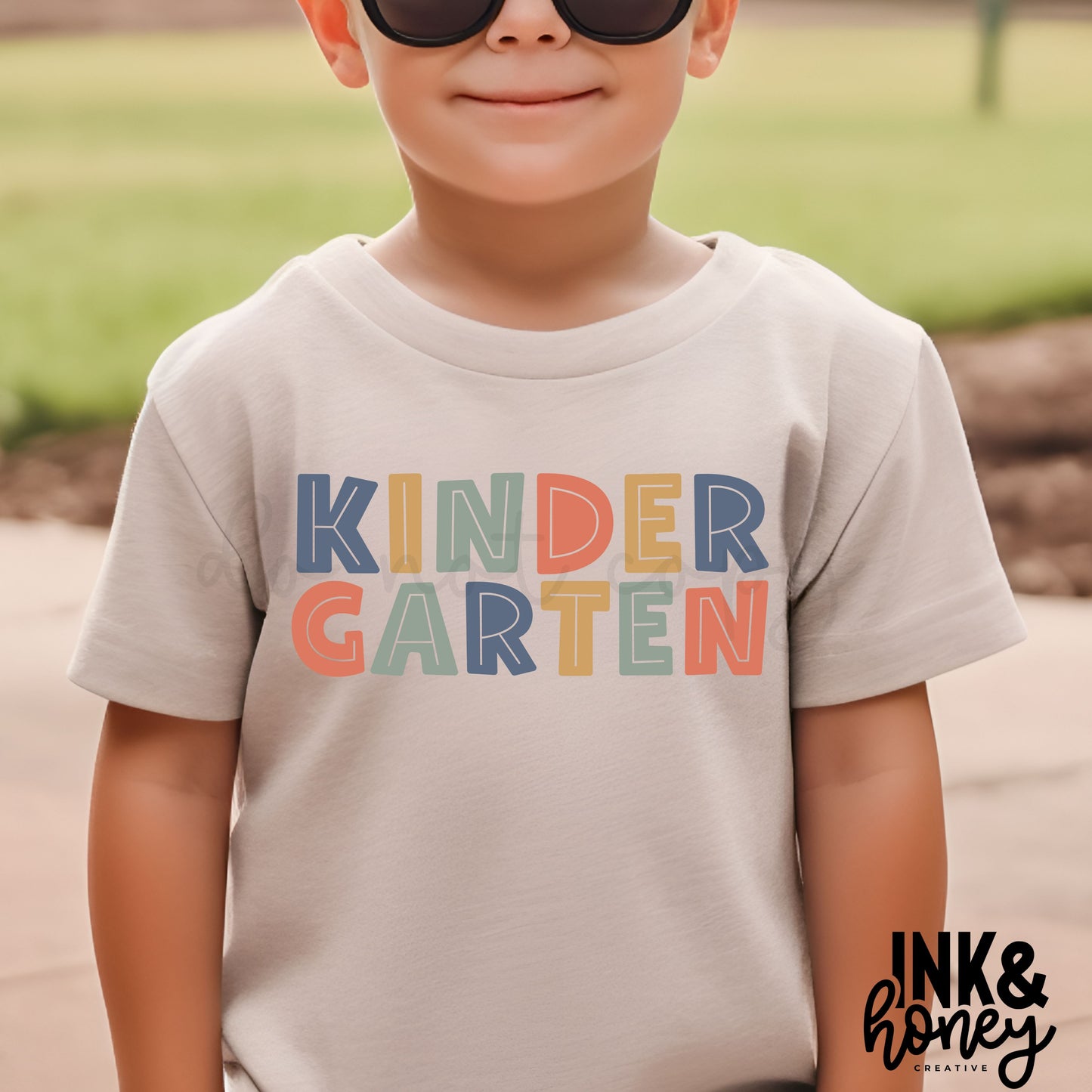 [back to school] lines tee