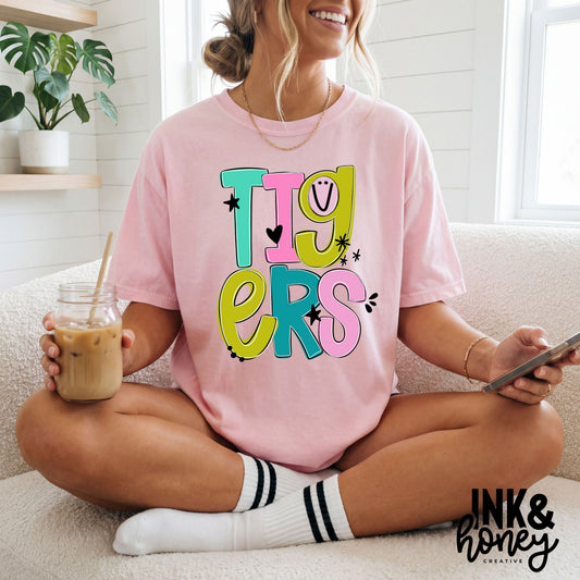 tiger doodle tee